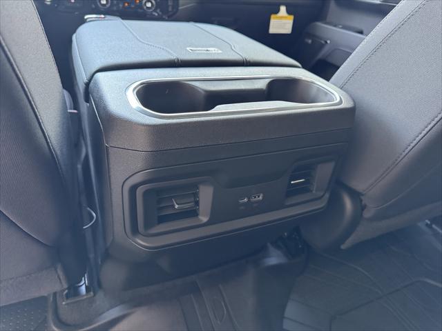 2026 Chevrolet Silverado 1500 4WD Crew Cab Short Bed RST
