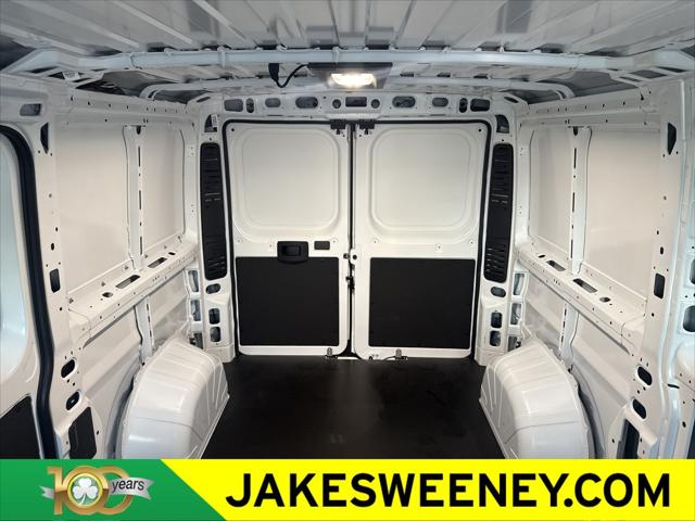 2026 Ram ProMaster Cargo Van Tradesman Low Roof 136 WB w/Pass Seat