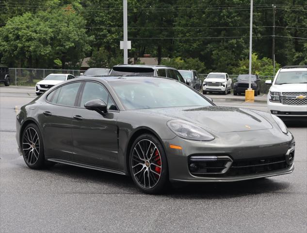 2023 Porsche Panamera GTS