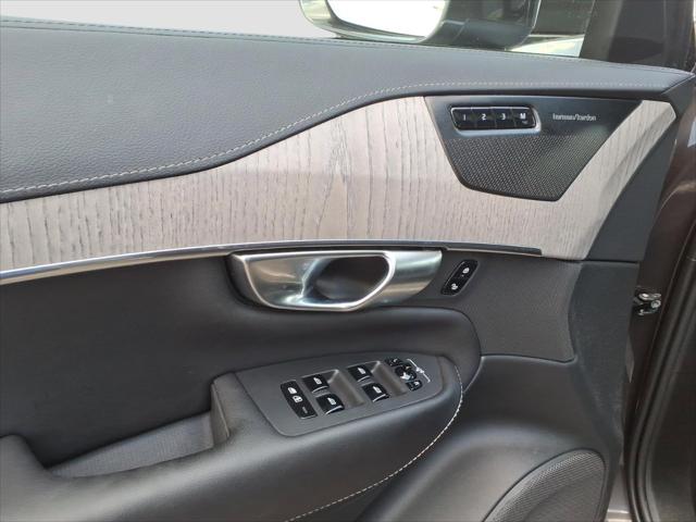 2023 Volvo XC90 Recharge T8 Ultimate Bright Theme 7-Seater