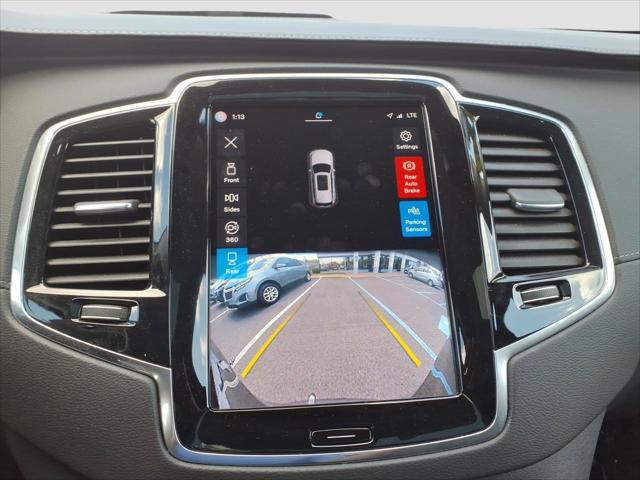 2023 Volvo XC90 Recharge T8 Ultimate Bright Theme 7-Seater