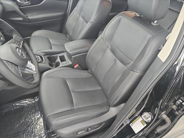 2022 Nissan Rogue Sport SL AWD Xtronic CVT
