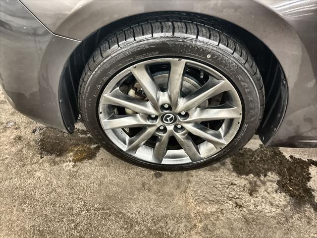 2018 Mazda Mazda3 Touring
