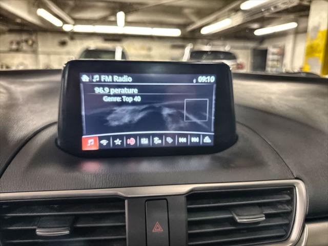 2018 Mazda Mazda3 Touring