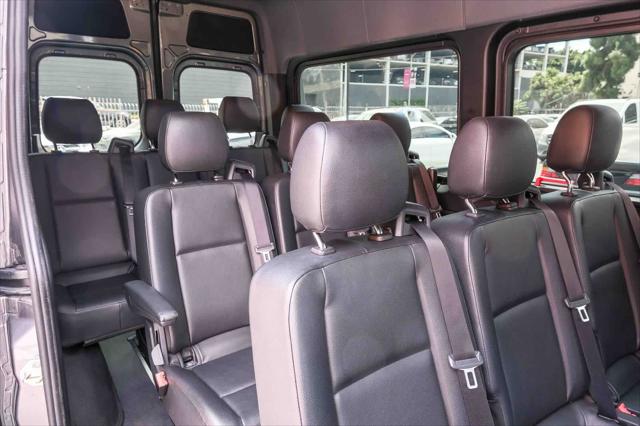 2024 Mercedes-Benz Sprinter 2500 Standard Roof 4-Cyl Diesel