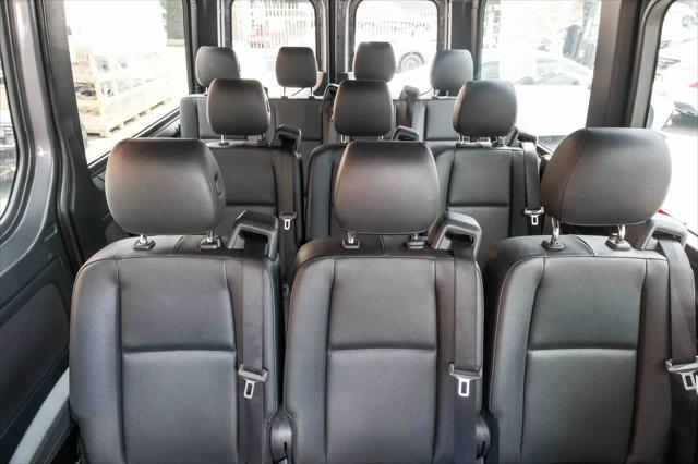 2024 Mercedes-Benz Sprinter 2500 Standard Roof 4-Cyl Diesel