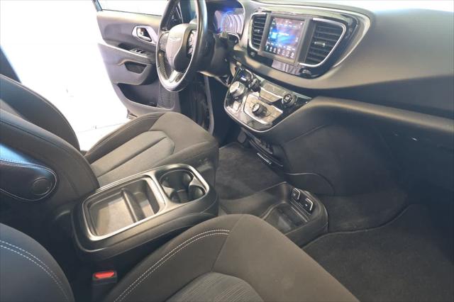 2020 Chrysler Pacifica Touring