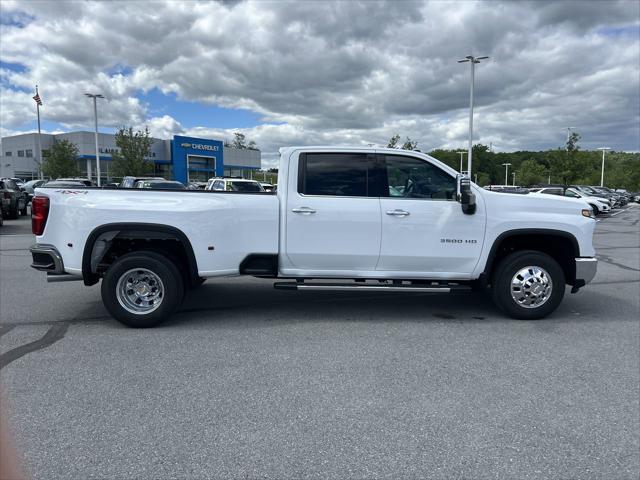 2026 Chevrolet Silverado 3500HD Crew Cab, Long Bed, LTZ Dual Rear Wheel, RWD