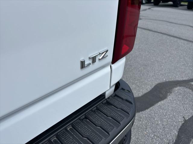 2026 Chevrolet Silverado 3500HD Crew Cab, Long Bed, LTZ Dual Rear Wheel, RWD