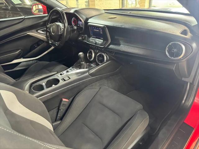 2020 Chevrolet Camaro RWD Coupe 1LS