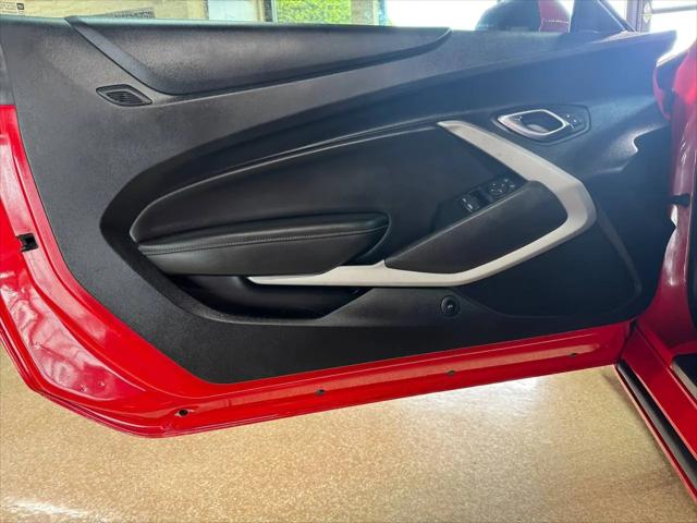 2020 Chevrolet Camaro RWD Coupe 1LS