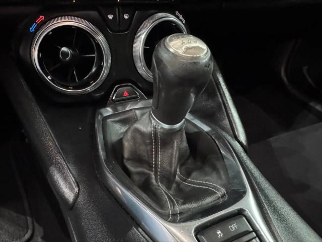 2020 Chevrolet Camaro RWD Coupe 1LS