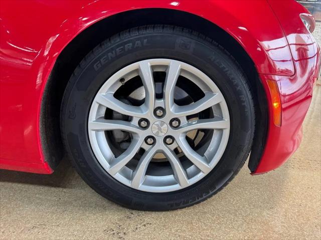 2020 Chevrolet Camaro RWD Coupe 1LS