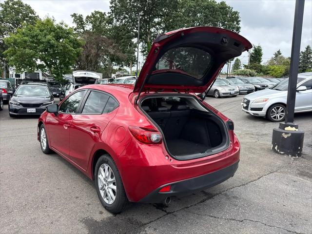 2015 Mazda Mazda3 i Grand Touring
