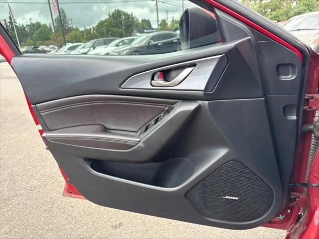 2015 Mazda Mazda3 i Grand Touring