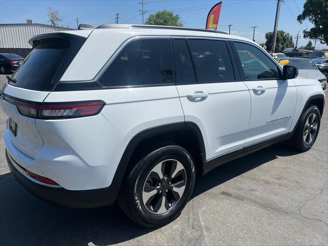 2024 Jeep Grand Cherokee SPORT UTILITY 4D