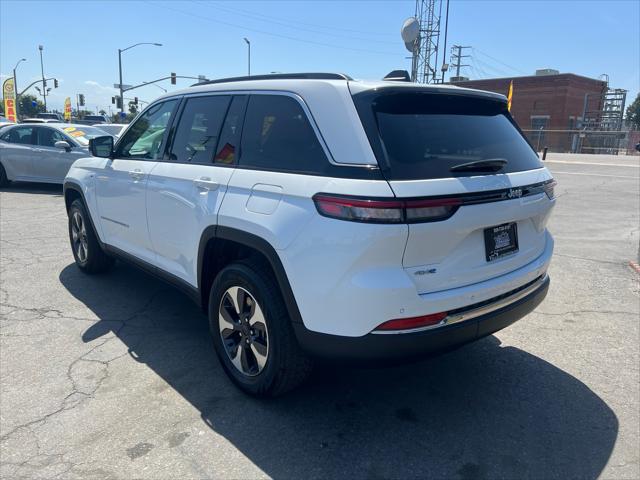 2024 Jeep Grand Cherokee SPORT UTILITY 4D