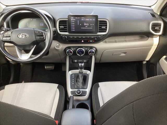 2025 Hyundai Venue SEL