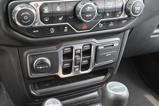 2023 Jeep Gladiator Sport