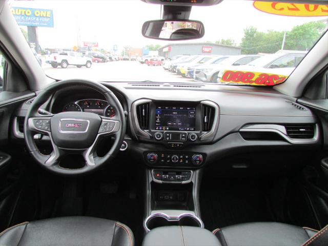 2023 GMC Terrain AWD AT4