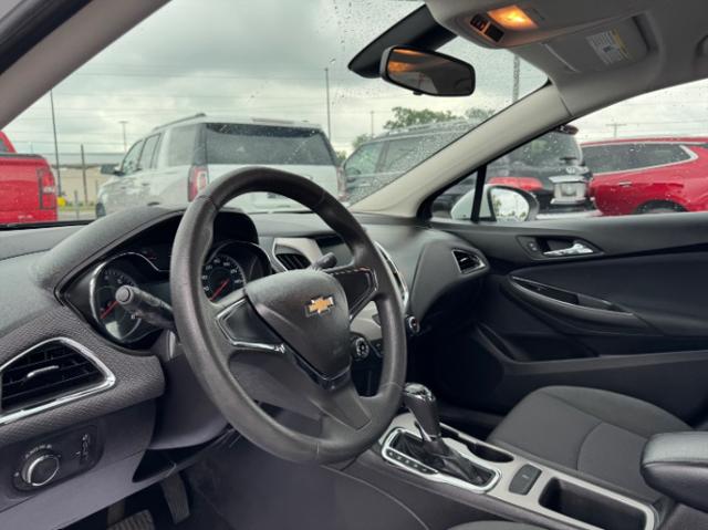 2017 Chevrolet Cruze LS Auto
