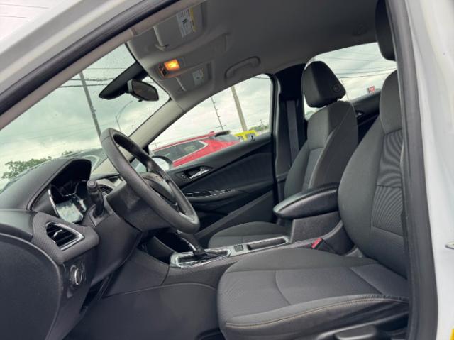 2017 Chevrolet Cruze LS Auto