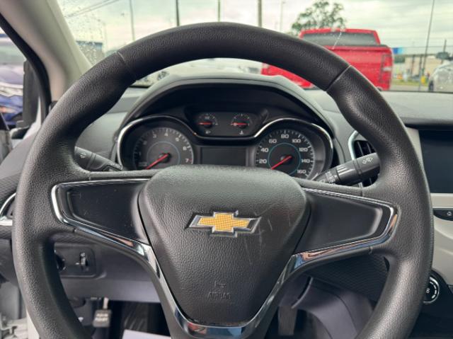 2017 Chevrolet Cruze LS Auto