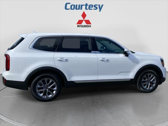 2023 Kia Telluride LX
