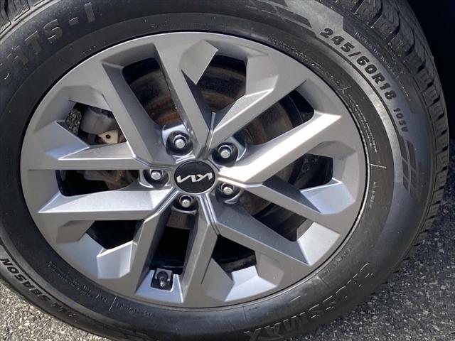 2023 Kia Telluride LX