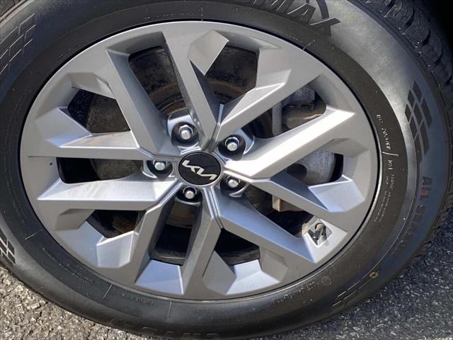 2023 Kia Telluride LX