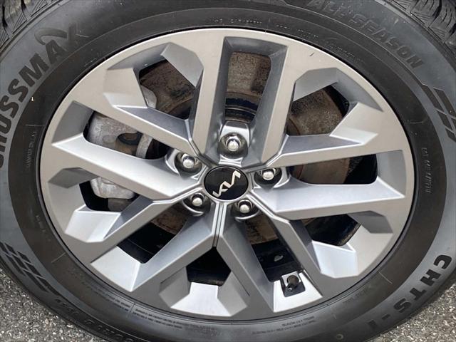 2023 Kia Telluride LX