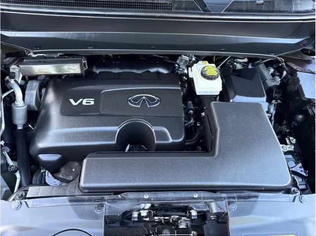 2019 INFINITI QX60 LUXE