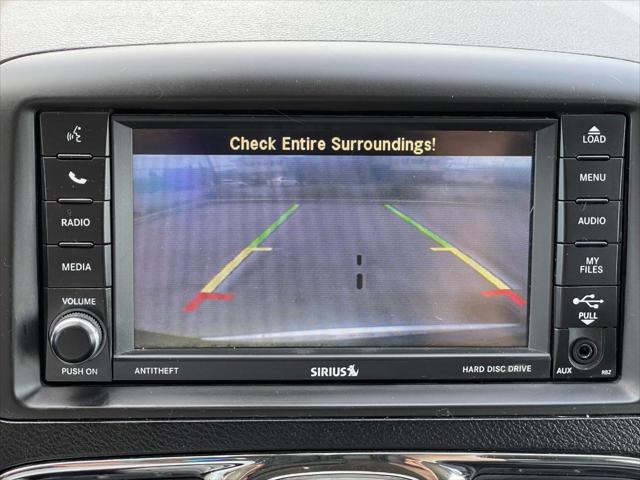 2014 Chrysler Town & Country Touring