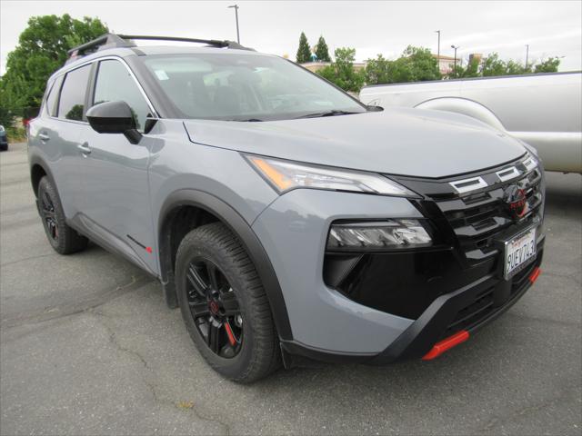 2025 Nissan Rogue Rock Creek