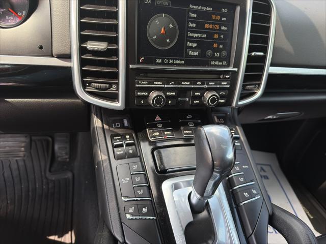 2016 Porsche Cayenne Base