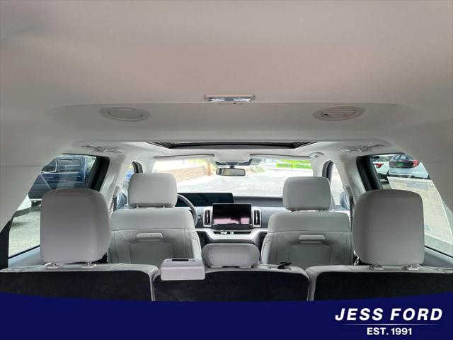 2026 Ford Expedition Max Active MAX