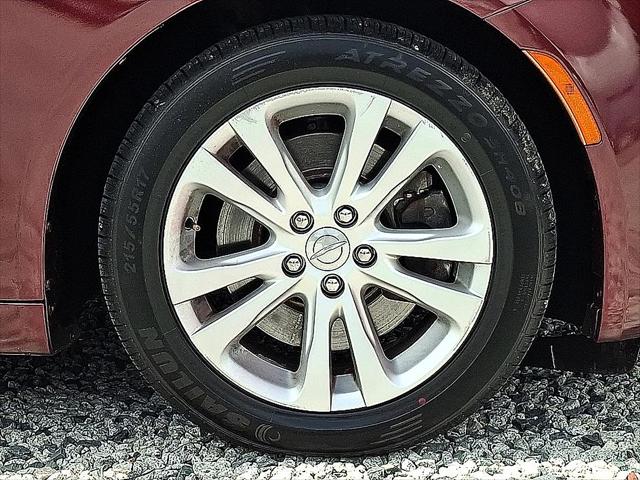 2016 Chrysler 200 Limited Platinum