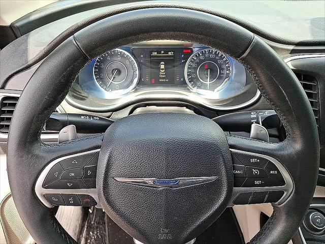2016 Chrysler 200 Limited Platinum