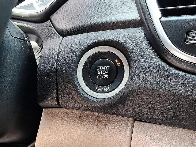 2016 Chrysler 200 Limited Platinum