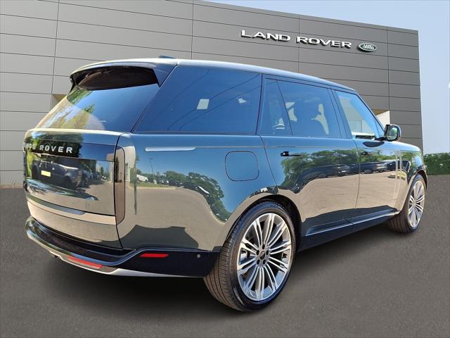 2026 Land Rover Range Rover P530 SE 7 Seat