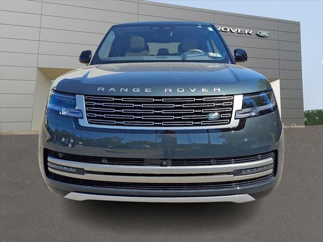 2026 Land Rover Range Rover P530 SE 7 Seat