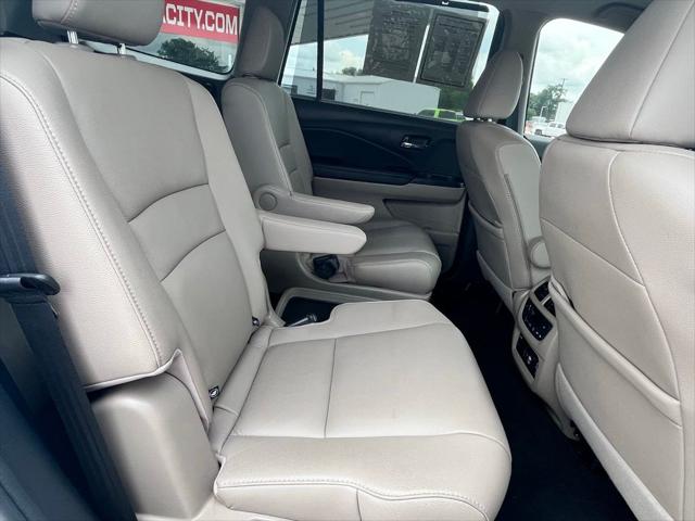 2022 Honda Pilot 2WD Touring 7 Passenger