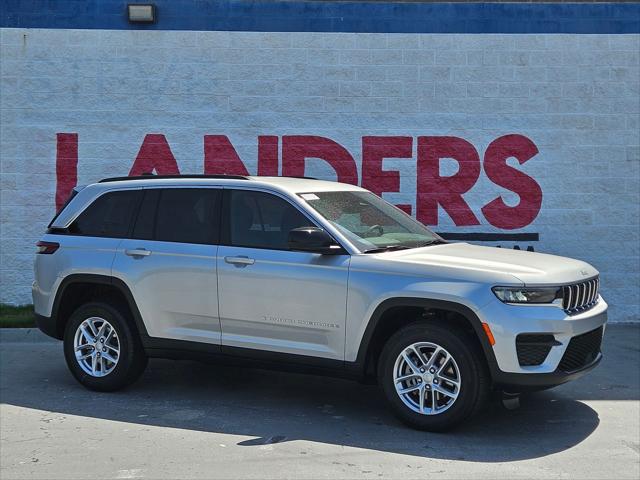 2026 Jeep Grand Cherokee GRAND CHEROKEE LAREDO 4X2