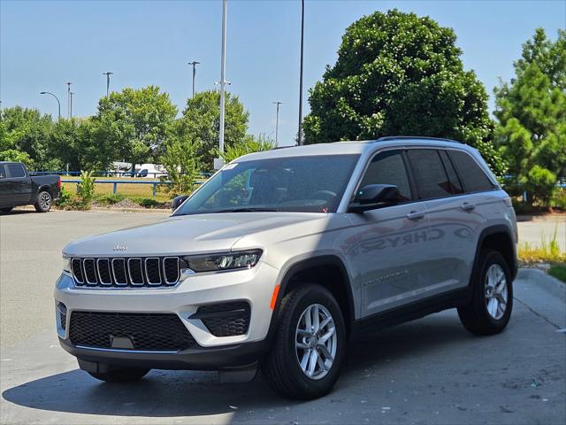 2026 Jeep Grand Cherokee GRAND CHEROKEE LAREDO 4X2