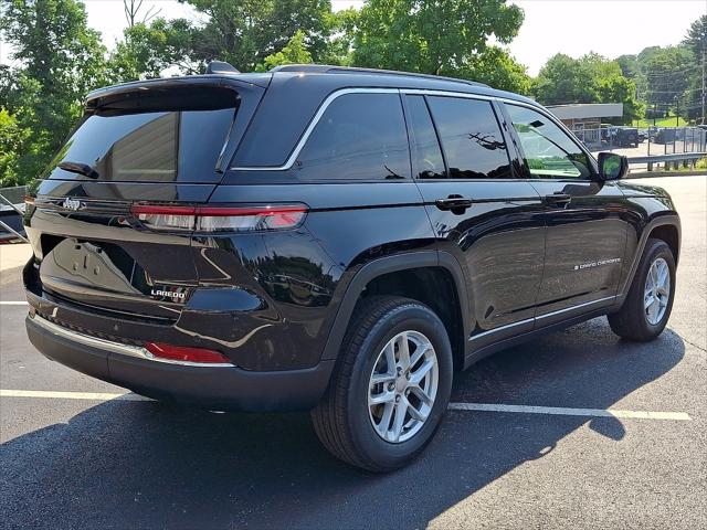2026 Jeep Grand Cherokee GRAND CHEROKEE LAREDO X 4X4