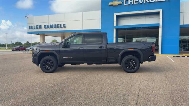 2026 GMC Sierra 2500HD Crew Cab, Standard Bed, AT4, 4WD