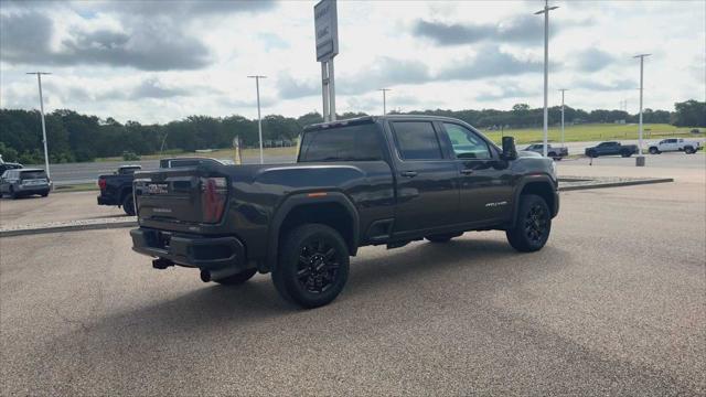 2026 GMC Sierra 2500HD Crew Cab, Standard Bed, AT4, 4WD