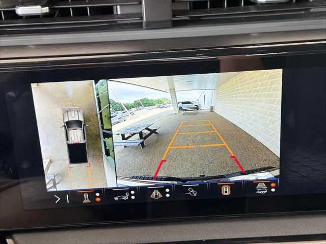 2026 GMC Sierra 2500HD Crew Cab, Standard Bed, AT4, 4WD