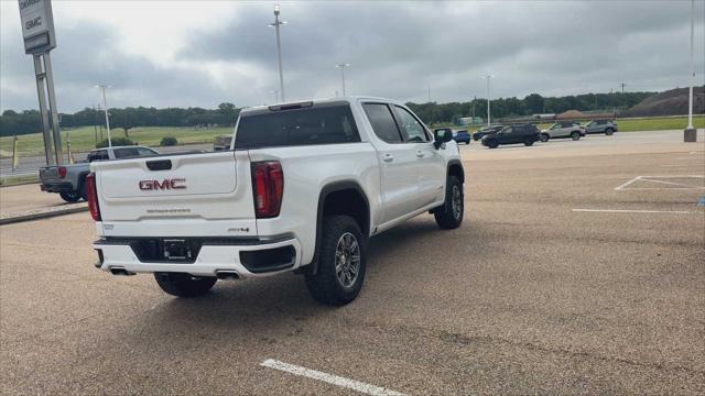 2025 GMC Sierra 1500 4WD Crew Cab Short Box AT4