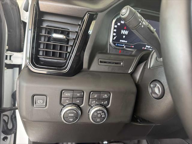 2025 GMC Sierra 1500 4WD Crew Cab Short Box AT4